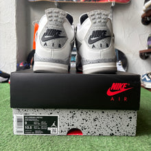 Load image into Gallery viewer, Jordan White Cement 4s Size 9

