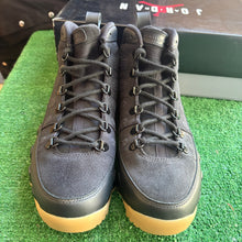 Load image into Gallery viewer, Jordan Black Light Gum 9 Boots Size 9
