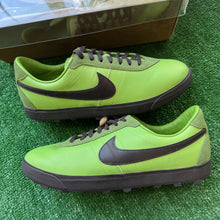 Load image into Gallery viewer, Nike Bode Astro Grabber Size 10
