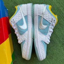 Load image into Gallery viewer, Nike FTC Lagoon Pulse SB Low Dunks Size 11.5
