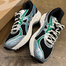 Load image into Gallery viewer, Asics GT-2160s Size 9.5
