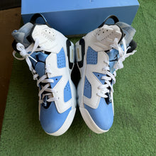 Load image into Gallery viewer, Jordan UNC 6s Size 10
