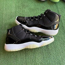 Load image into Gallery viewer, Jordan 72-10 Size 7Y
