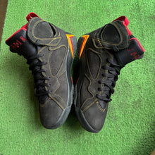 Load image into Gallery viewer, Jordan Citrus 7s Size 9
