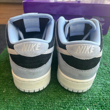 Load image into Gallery viewer, Nike SB Black Aluminum Low Dunks Size 11.5
