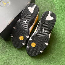Load image into Gallery viewer, Jordan Ginger 14s Size 9.5
