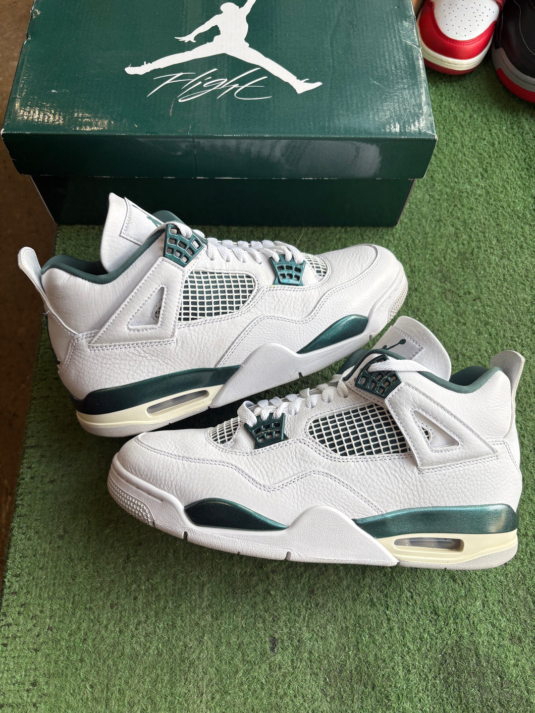 Jordan Oxidized Green 4s Size 9