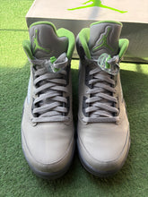 Load image into Gallery viewer, Jordan Green Bean 5s Size 10
