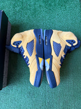 Load image into Gallery viewer, Jordan Michigan 5s Size 8
