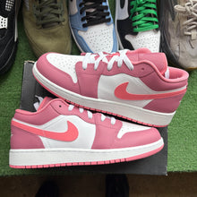 Load image into Gallery viewer, Jordan Desert Low 1s Size 7Y

