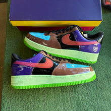 Load image into Gallery viewer, Nike Undefeated Fauna Brown Pink Prime Air Force 1s Size 8.5

