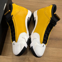 Load image into Gallery viewer, Jordan Ginger 14s Size 10
