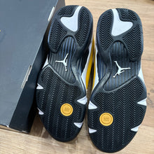 Load image into Gallery viewer, Jordan Ginger 14s Size 10
