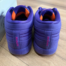 Load image into Gallery viewer, Nike Sunset Book 1s Size 15
