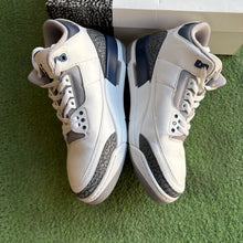Load image into Gallery viewer, Jordan Midnight Navy 3s Size 8.5
