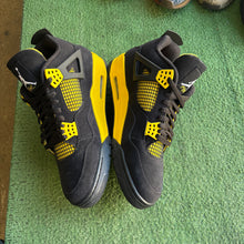 Load image into Gallery viewer, Jordan Thunder 4s Size 12

