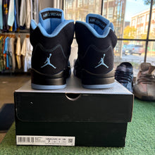 Load image into Gallery viewer, Jordan University Blue 5s Size 7
