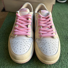 Load image into Gallery viewer, Jordan Travis Scott Shy Pink Low 1s Size 9
