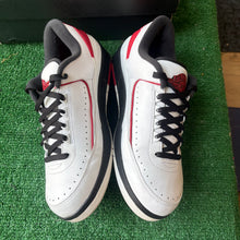 Load image into Gallery viewer, Jordan Chicago Low 2s Size 10.5
