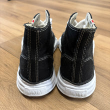 Load image into Gallery viewer, Maison Mihara Yasuhiro Peterson High OG Sole Canvas Lows Size 43
