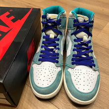 Load image into Gallery viewer, Jordan Turbo Green 1s Size 10.5
