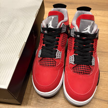 Load image into Gallery viewer, Jordan Toro 4s Size 8
