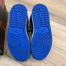 Load image into Gallery viewer, Jordan Royal 1s Size 8.5
