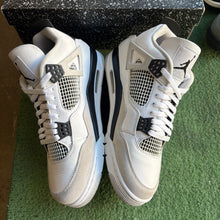 Load image into Gallery viewer, Jordan Military Black 4s Size 11.5
