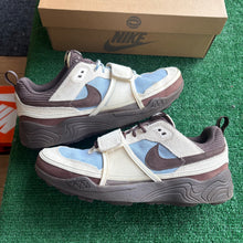 Load image into Gallery viewer, Nike Travis Scott Field Jaxx Size 12
