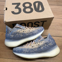 Load image into Gallery viewer, Yeezy Mist 380s Size 6.5
