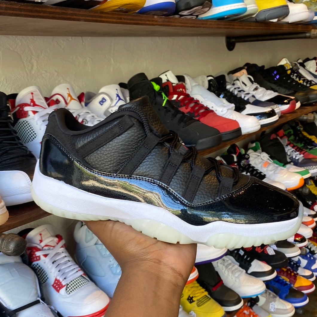 Jordan 72-10 Low 11s