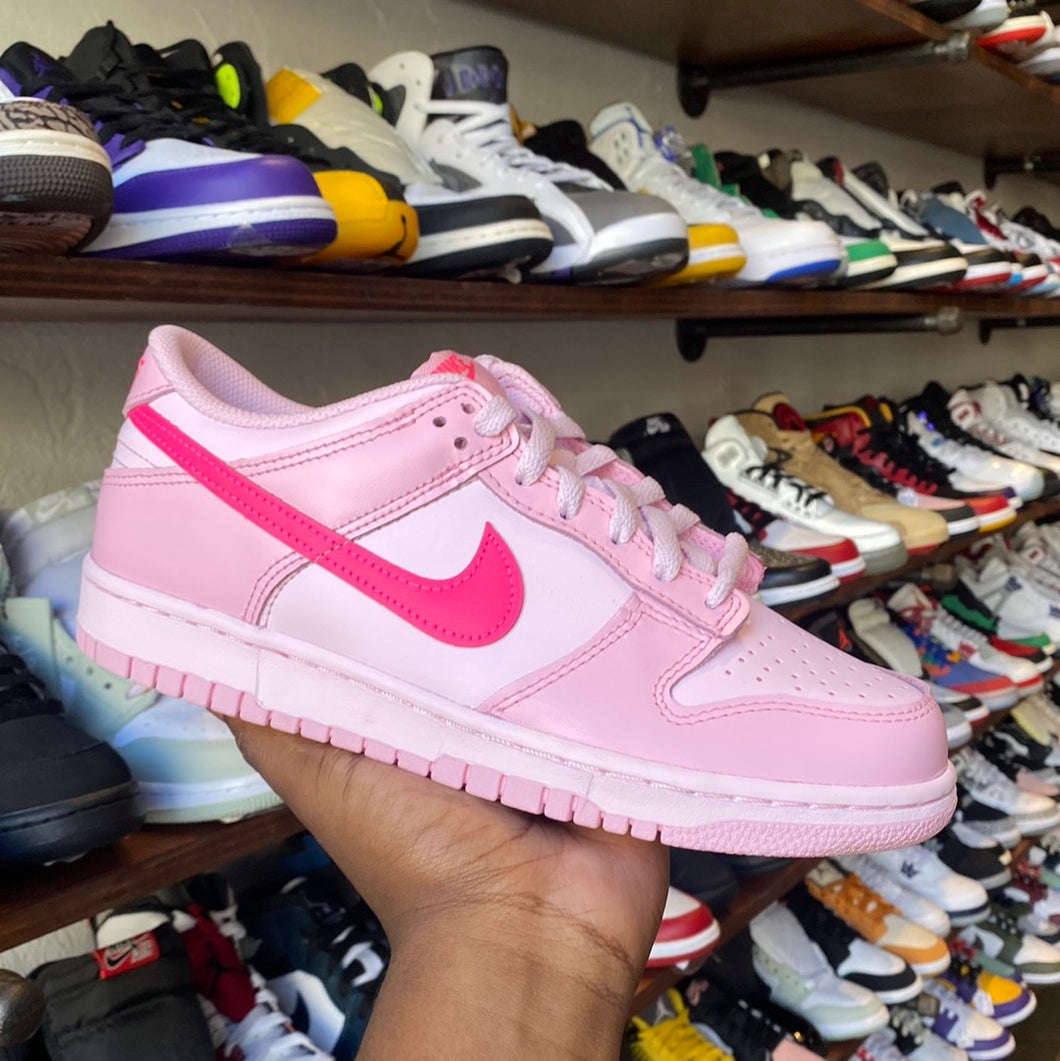 Nike Triple Pink Low Dunks